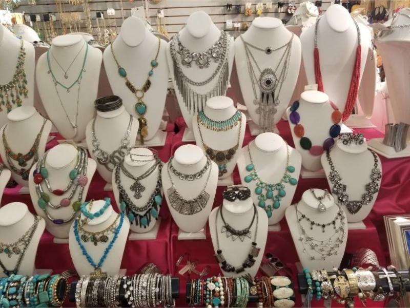 Wholesale Lots Fashion Jewelry