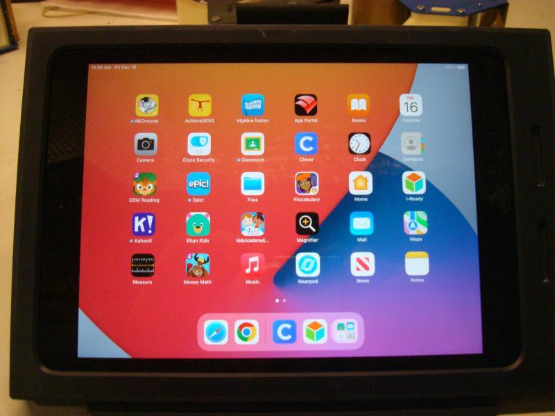 Pallets of Wholesale Computers & Networking Auctions