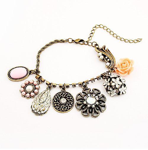 250 Units of Brand New Womens Assort Fashion Bracelets