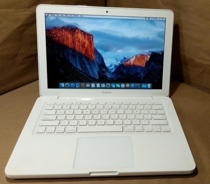 MacBook Late 2009 13" White Unibody