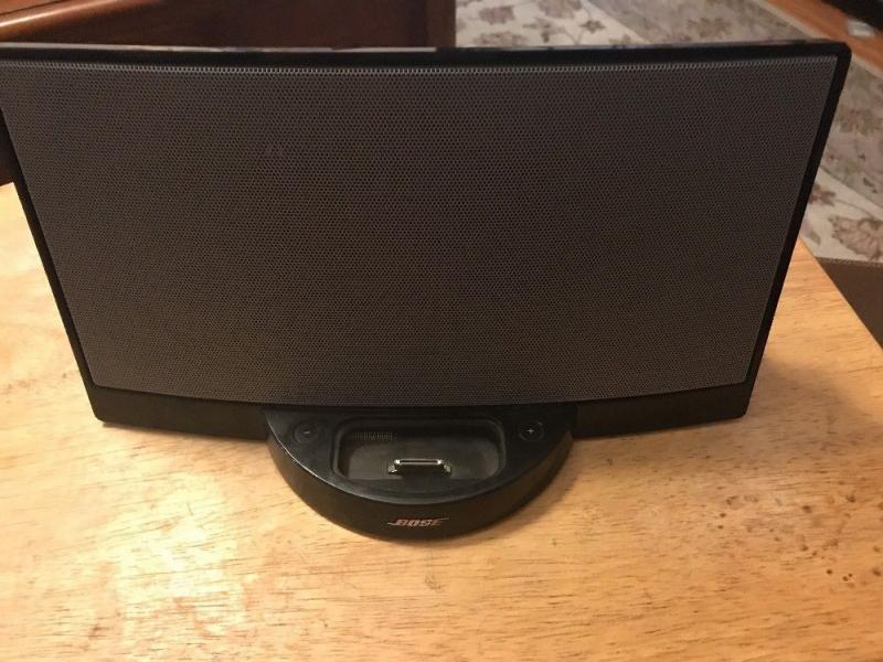 1 Pallet Apple MacBook, AirPods, Samsung, Acer, Logitech, Insignia ..