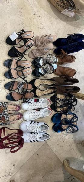 Excellent Lot Women Assorted Handbags/Purses & Shoes