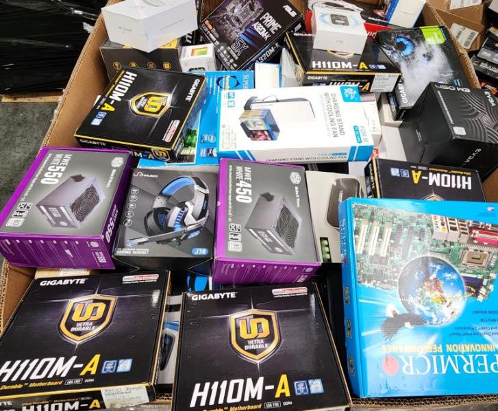 Pallets of Wholesale Computers & Networking Auctions