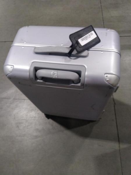 Luxury Department Store - Luggage & Apparel