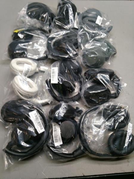 Salvage Sony Noise Cancleing Headphones - MSRP $2,399