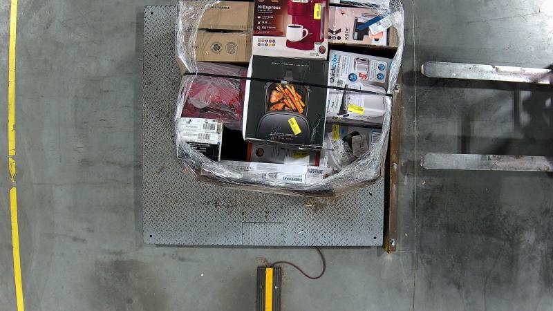Appliances - Cosori, Chefman, Keurig, PowerXL, Ionchill, Mr Coffee, Farberware - MSRP $1,540