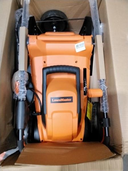Lawn Master Electric Lawn Mower, 16" - 12AMP - MSRP $102