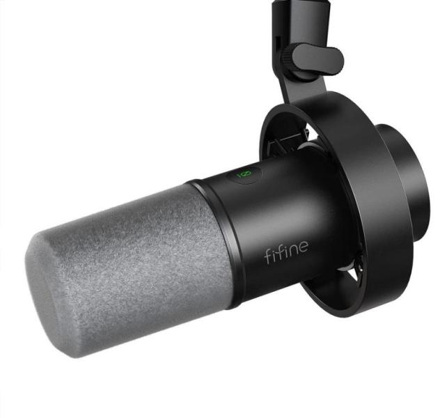 FIFINE K688 USB/XLR Dynamic Microphone with Boom Arm - MSRP $67