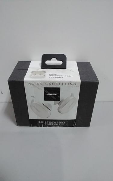 Bose QuietComfort Noise Cancelling True Wireless Bluetooth Earbuds - White - Est Retail $199