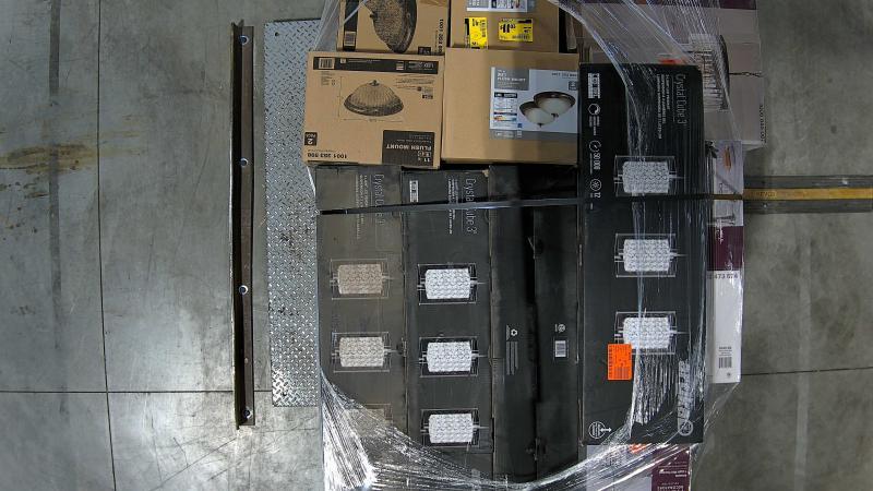 Lighting & Electrical - HDC, HALO, Artika, Hampton Bay, Commercial Electric, Carlon - Est Retail $4,320