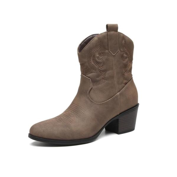 Accessories - Ankle Boots Western, Spooky Ghost Slippers, Fuzzy Tote Bag, Puffy Shoulder Bag - MSRP $4,958