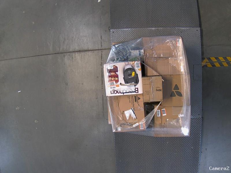 Appliances - Sanitaire, Bissell, Breadman, Kenmore, Levoit, Ninja, Shark, Cuisinart - MSRP $4,799