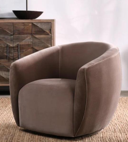 LCOM - - MSRP $37,502