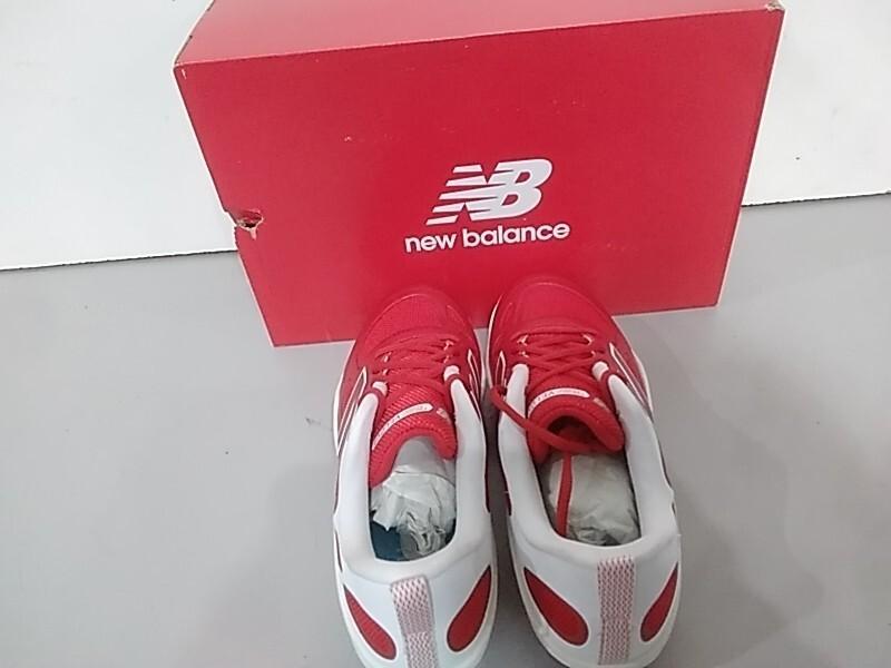 New Balance Women's Fresh Foam Velo V4 Molded Softball Shoe - MSRP $94