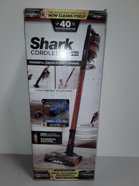 Shark IZ142 Pet Pro Cordless Stick Vacuum - Orange - Est Retail $229