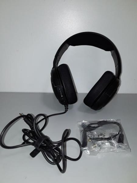 CORSAIR HS35 Stereo Wired Gaming Headset for Xbox One/PlayStation 4/Nintendo Switch/PC - Est Retail $49