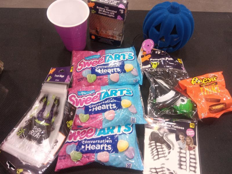 Pallet of Assorted Holiday