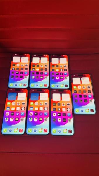 Apple iPhone 15 Pro Max 256GB, 15 units, MSRP: $16,585