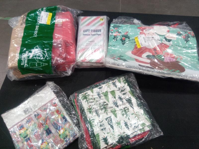Pallet of Assorted Holiday