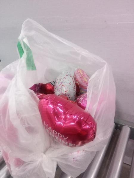 Groceries - Imaginings Valentine's Gummy Bands, Hershey's Kisses Grinch Christmas Candy - MSRP $2,402