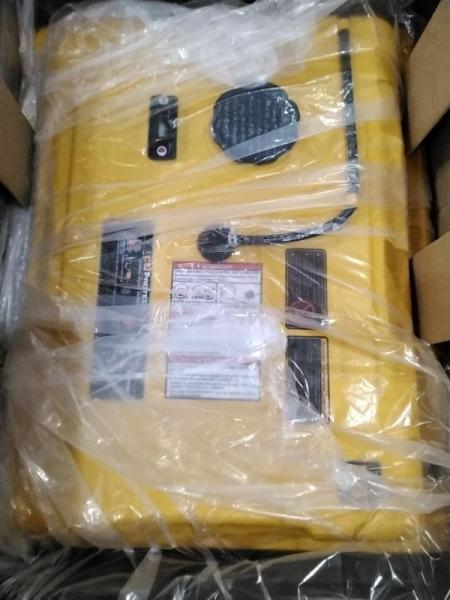 DEWALT 8125/6500- Watt Gas Powered Portable Generator w/Idle Control, PMC166500 - Est Retail $999