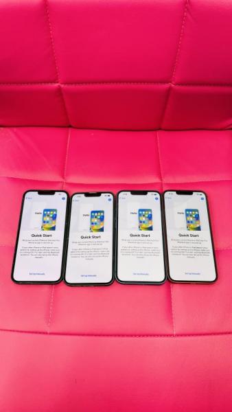 Apple iPhone 13 & 12 Pro 256GB, 25 units, MSRP: $24,950