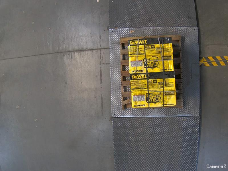 DEWALT 4500/4000Watt Gas Powered Portable Generators, DXGNR4000 - Est Retail $1,358