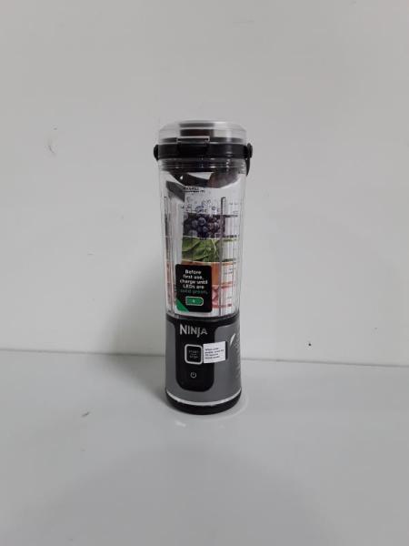 Ninja Blast 18oz Portable Blender Black BC151BK - Est Retail $59