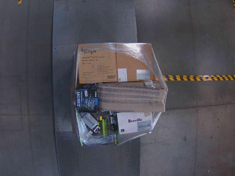 Appliances - iRobot Roomba, Breville, Dyson, Shark, Black & Decker, Cuckoo, Hamilton Beach - MSRP $8,247