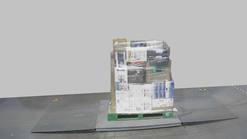 Appliances - Bissell, Black & Decker, Breville, iRobot Roomba, Levoit, Delonghi - MSRP $9,260