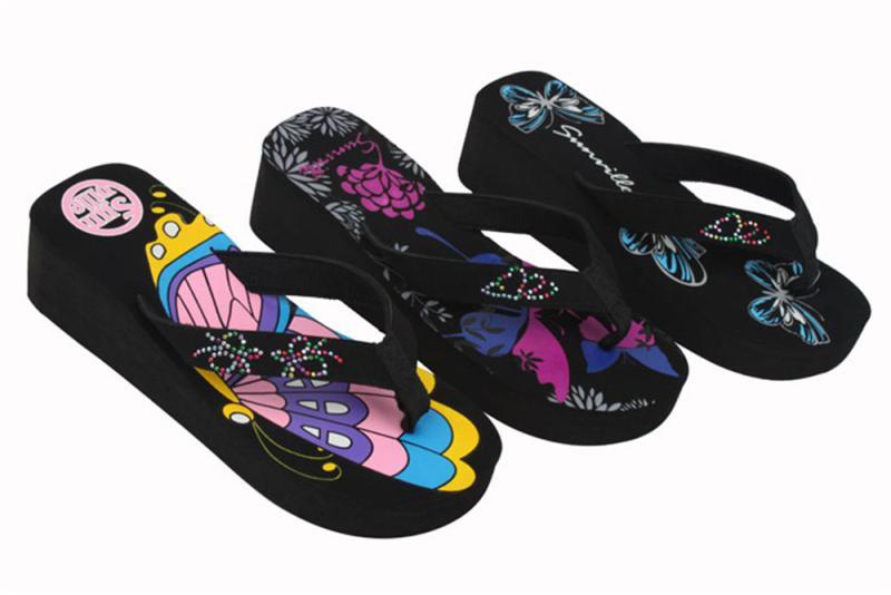 Ladies' Fashion Wedge Sandals - Street Art