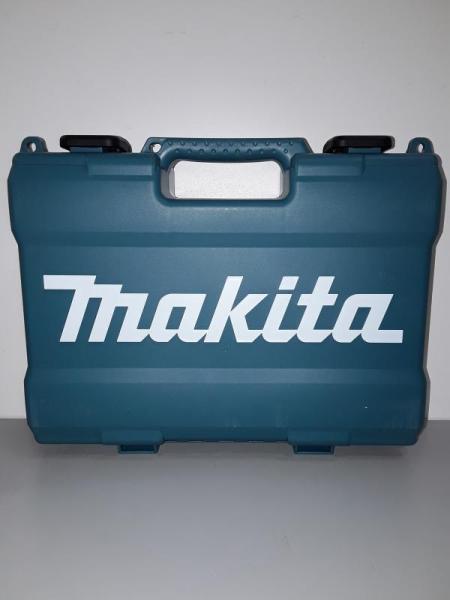 Makita 12V Max CXT Lithium-Ion Cordless 3/8in Variable Speed Driver Drill Kit - MSRP $89
