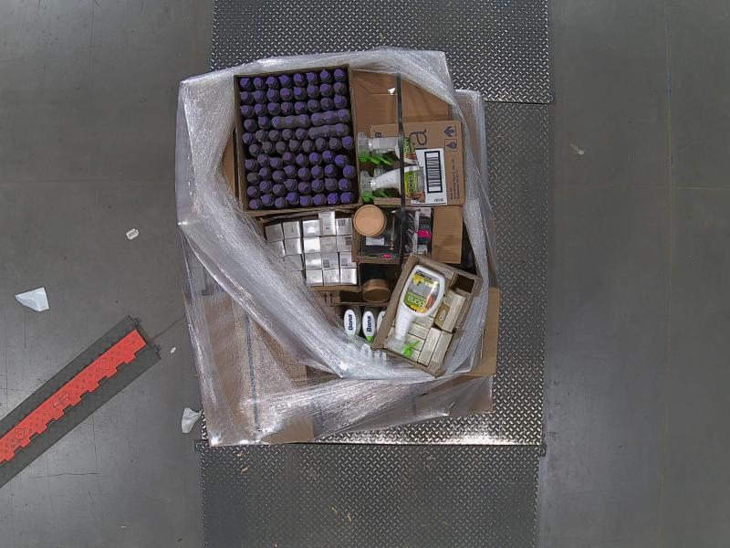 General Merch - Fur Shave Cream, Sterilite File Box, Laugh Track Dog Socks - MSRP $17,373