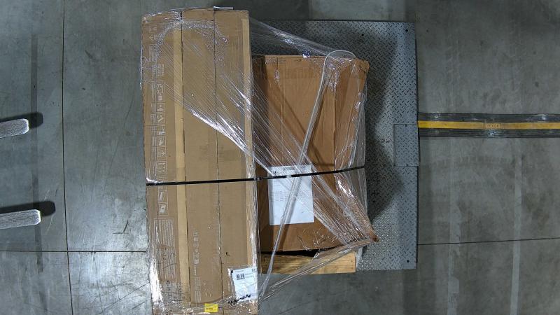 HDTVS - Samsung 55" Tvs - MSRP $4,217