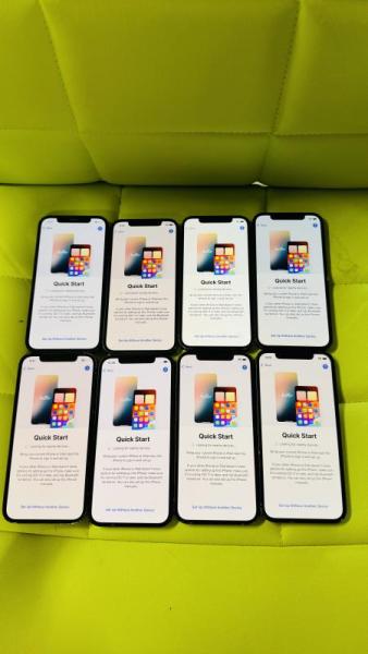 Apple iPhone 12 128GB, 22 units, MSRP: $19,074