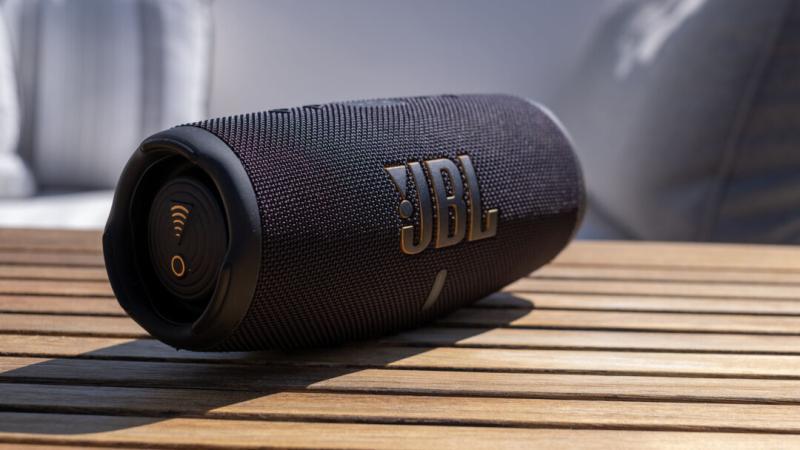 Assortment  Of JBL Portable Bluetooth Speaker Mix Lot | Charge 5 ,Flip 5 & More $5500