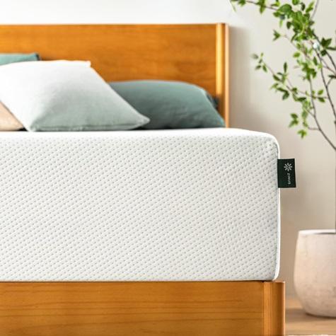 ZINUS 12 Inch Green Tea Memory Foam Mattress, King, Medium Firm - MSRP $383