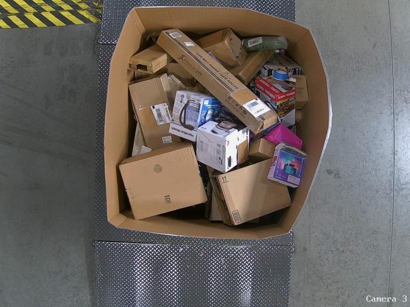 AMZ Mediums - Drive Medical Walker Basket, Stanley Quencher Tumbler, Fitvids Hex Dumbbell - MSRP $4,013