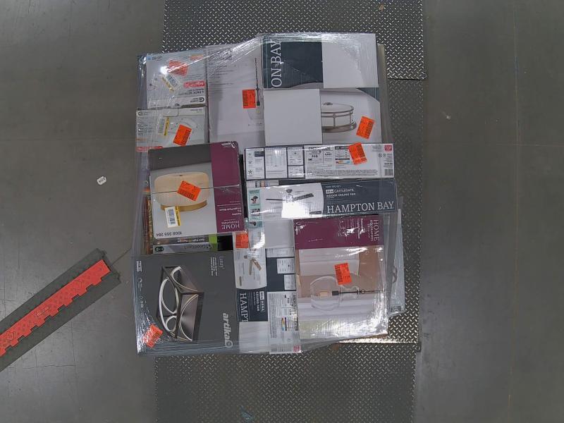 Lighting & Electrical - ARTIVA, Cerrowire, LIFX, Commercial Electric, Google, Hampton Bay - Est Retail $32,087- 4plts