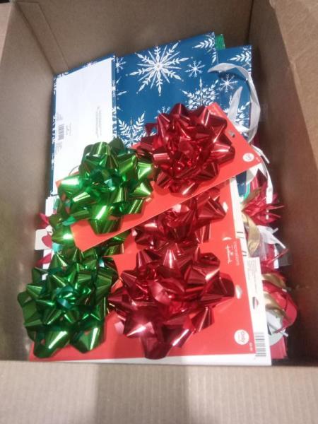 Seasonal - Festive Voice Tree Farm Scene, Bright Icicle Set, Hallmark Gift Bows - MSRP $5,183
