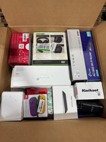 SALVAGE Electronics - HP, Sony, NETGEAR, Logitech - MSRP $28,218