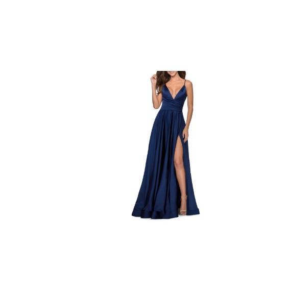 Apparel - La Femme, Farm Rio, Frank & Eileen, Free People, AG, Tommy Bahama, Sanctuary - Original MSRP $2,816.13
