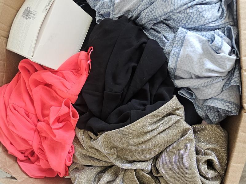 Luxury Department Store Women's Apparel MSRP $5,014