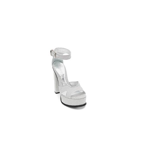 Shoes - Alexander McQueen, Nike, Michael Kors, Sam Edelman, Birkenstock, Marc Fisher, Ugg - Original MSRP $2,359.05