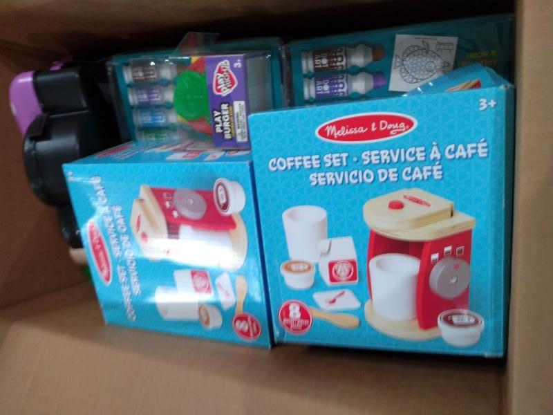 General Merchandse - Melissa & Doug Coffee Playset, What Do You Meme Travel Game - MSRP $6,728