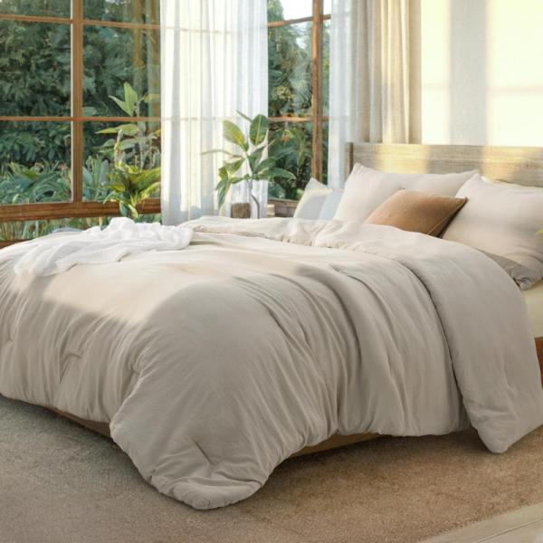 Bedsure King Size Comforter Set, Oatmeal Soft - MSRP $52