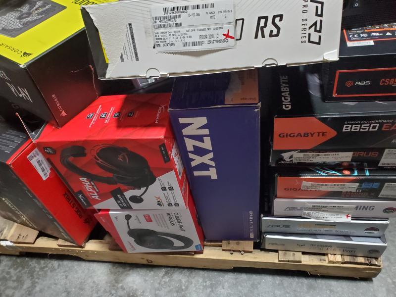 LOT OF ASUS, GIGABYTE, LG, NZXT AND OTHER ELECTRONICS MSRP $ 6,166.75