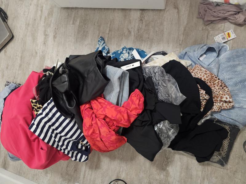 High End Luxury Department Store Women's Apparel MSRP $6,133