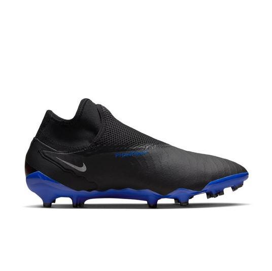 4 Pallets of Cleats, Football, Apparel, Hydration & More - MSRP $90,259