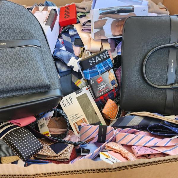 (148) Men's Accessories By Michael Kors, CK & More $ 7,992.00